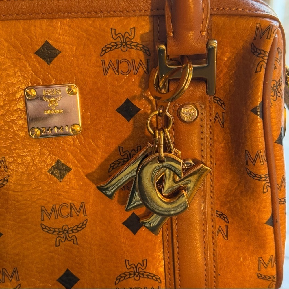 💎MCM COGNAC SMALL BOSTON BAG EUC💎 - Picture 3 of 14